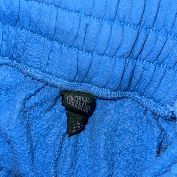 Target comfy shorts. Size medium. - Picture 3 of 3